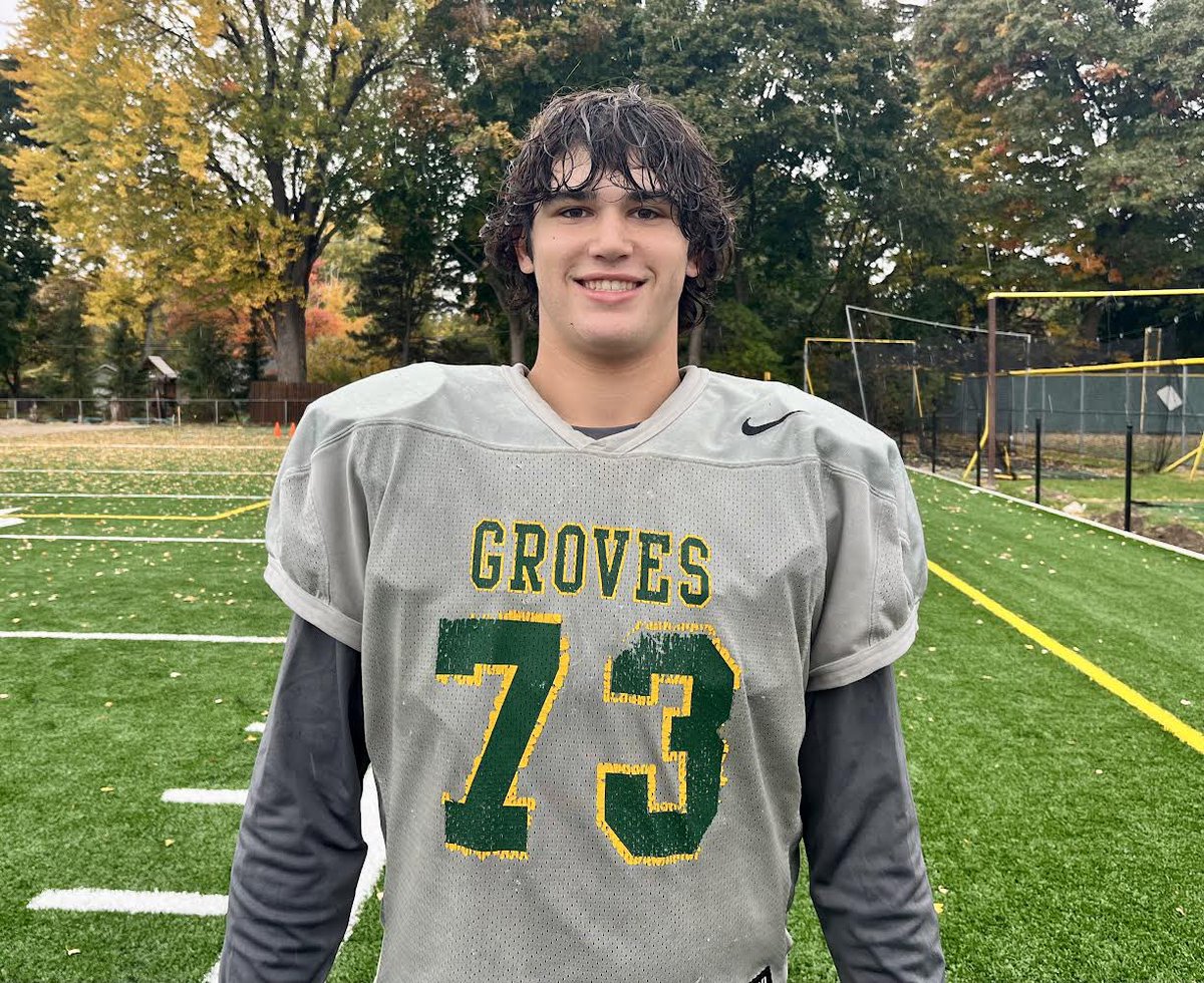 ZachLibby_'s tweet photo. 2025 Birmingham (Mich.) Groves OL Avery Gach’s visit to Michigan last weekend was capped off with an offer, his third from a P5 school this month.

“I was really impressed with Michigan’s offensive line and how much they utilize that group”

https://t.co/75eHyWaJRC https://t.co/NYVWXCVnVs