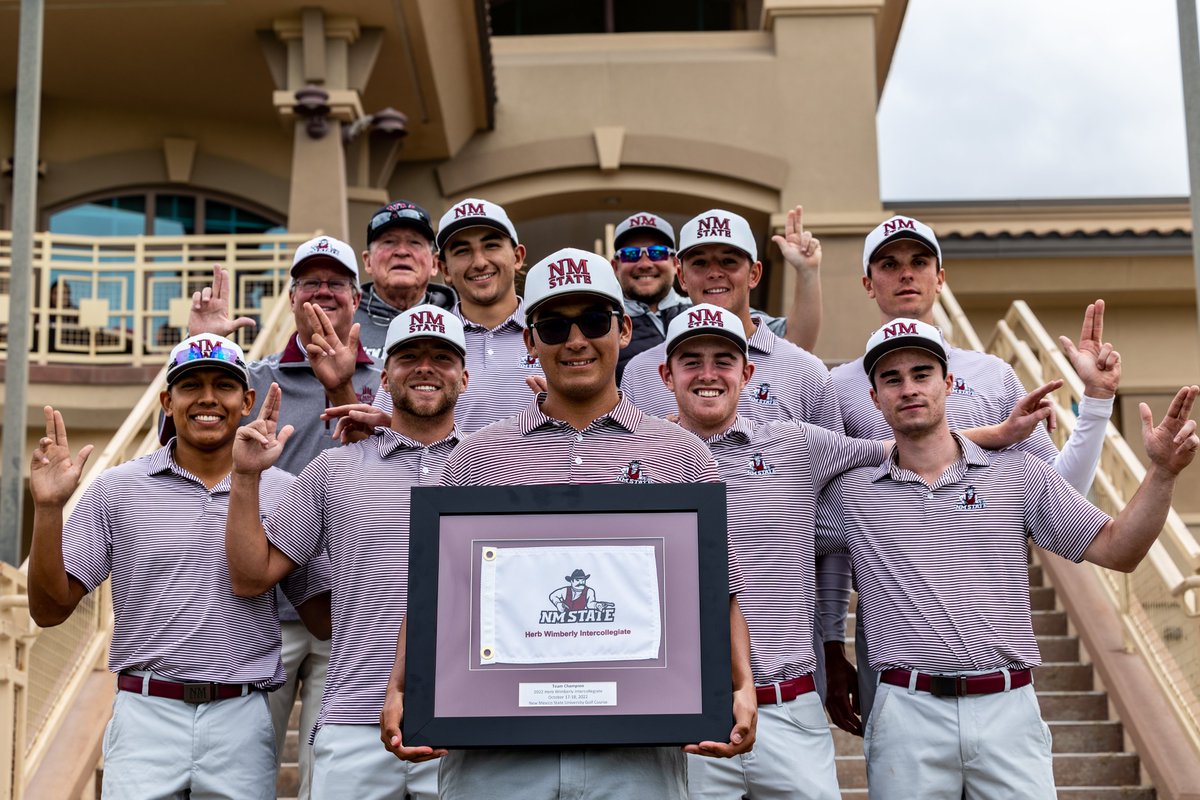 NMStateMGolf's tweet photo. For the third straight year, the Aggies are Herb Wimberly Intercollegiate 𝘾𝙝𝙖𝙢𝙥𝙞𝙤𝙣𝙨! #AggieUp https://t.co/E5x3B1j1s3