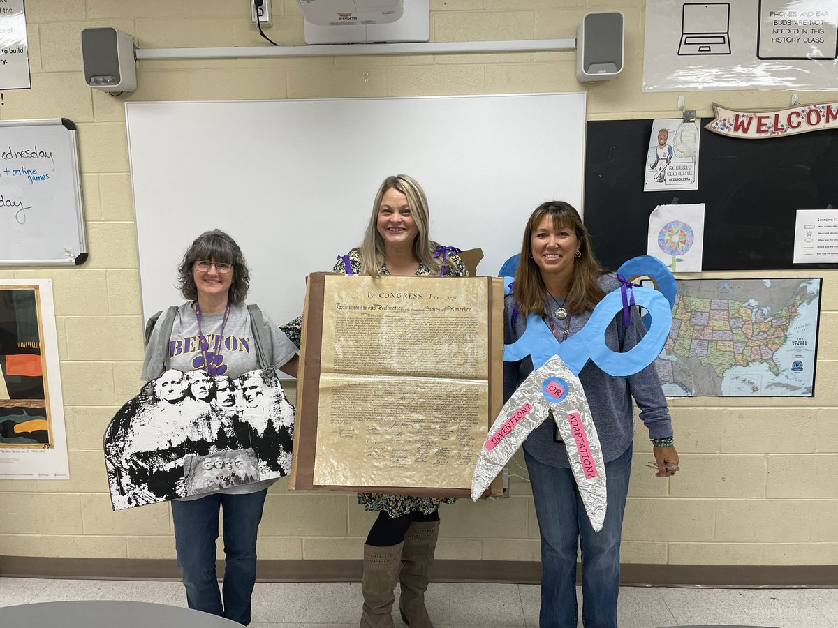 Mrs. Blake tweet media