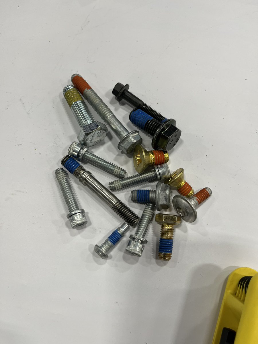 FastenerEng's tweet photo. #TheBradleyGroup demonstrating @3M’s ScothGrip #threadlocker — the only chemical threadlocker that can be reused. Booth 1247 @FastenerShow. #Fasteners #FastenerEngineering https://t.co/1Utlbb7SNC