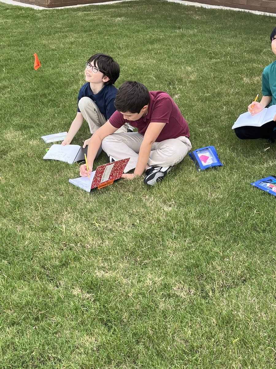 Chbarker1221's tweet photo. Investigating the temperature, humidity, and cloud coverage for 3 days. My students enjoyed collecting data in their Sky Notebooks! Meteorologist in training! @ForestLakeEagle @Bjackson_FLE @TWilliamsFLE @misshayward_usc @Davis_FLE https://t.co/qaNOZ9doQP
