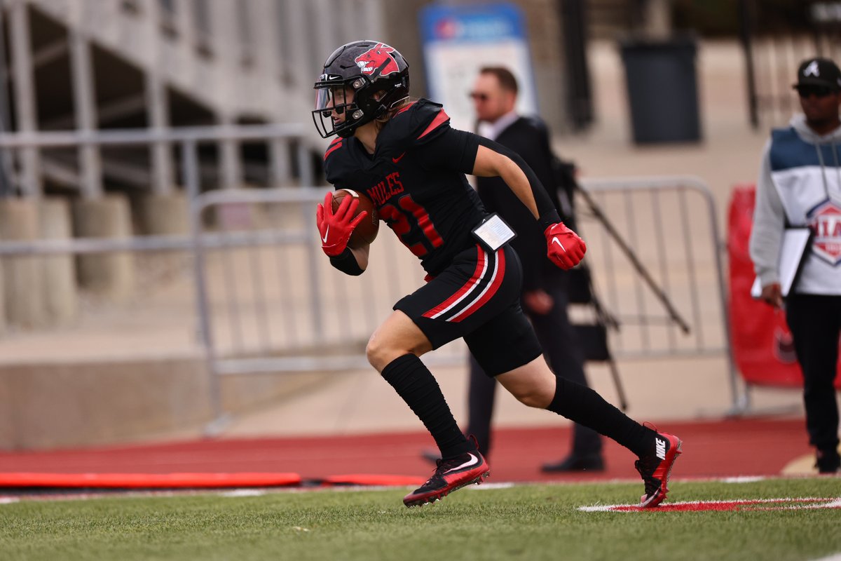 UCM Mules & Jennies tweet media