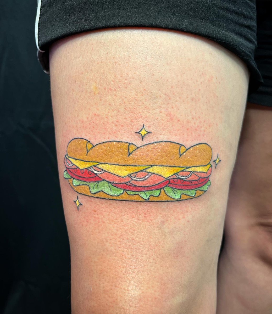 HailstormTattoo's tweet photo. 🏝+🧙‍♀️=🥪 https://t.co/2FmInLJZ0F