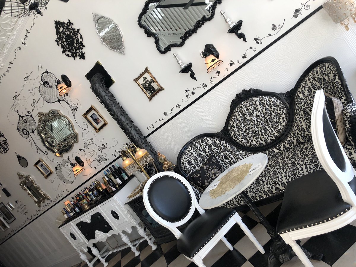 Vanessa Johnsen tweet media