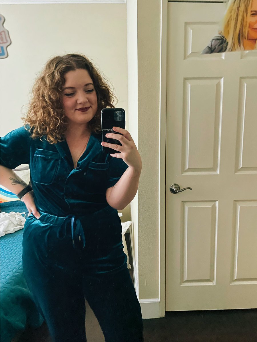it’s 83° in LA right now, and I’m already sweating my eyeliner off, but this @rachelantonoff jumpsuit deserves to have her first ever outing tonight.