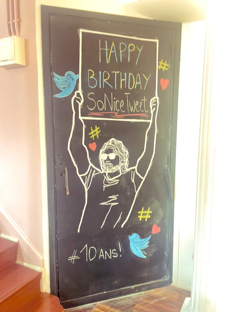 SouheirGeorget's tweet photo. 10 ans déjà pour #SoNiceTweet by @AzurProCom 🎂🐦 animé par @Boidalon 📱📸 et ça se fête à la Verrière Coworking 

#joyeuxanniversaire #10ans 
#happybirthday 

#Twitterversary

#TweetTuesday 
#happytweet 
#CotedAzurFrance 
#Tweetagain #TwitterFriends 
#communication #cotedazur https://t.co/Twu9kdCXzV