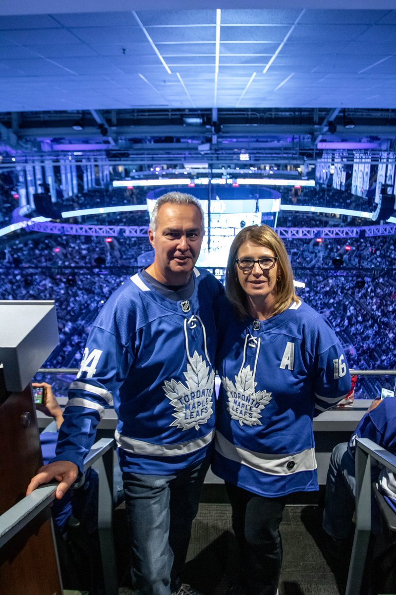 TheFordFANatic's tweet photo. 🚨Game Day Challenge🚨

Are they even your bestie if they don’t rock the same Leafs merch? 💁🏻‍♀️ @fordcanada has tickets to this Thursdays game - here's how to enter for your chance to join us:
-Like this Post
-Tag a bestie and tell us which Ford vehicle they match with best https://t.co/CX54B3HFYI