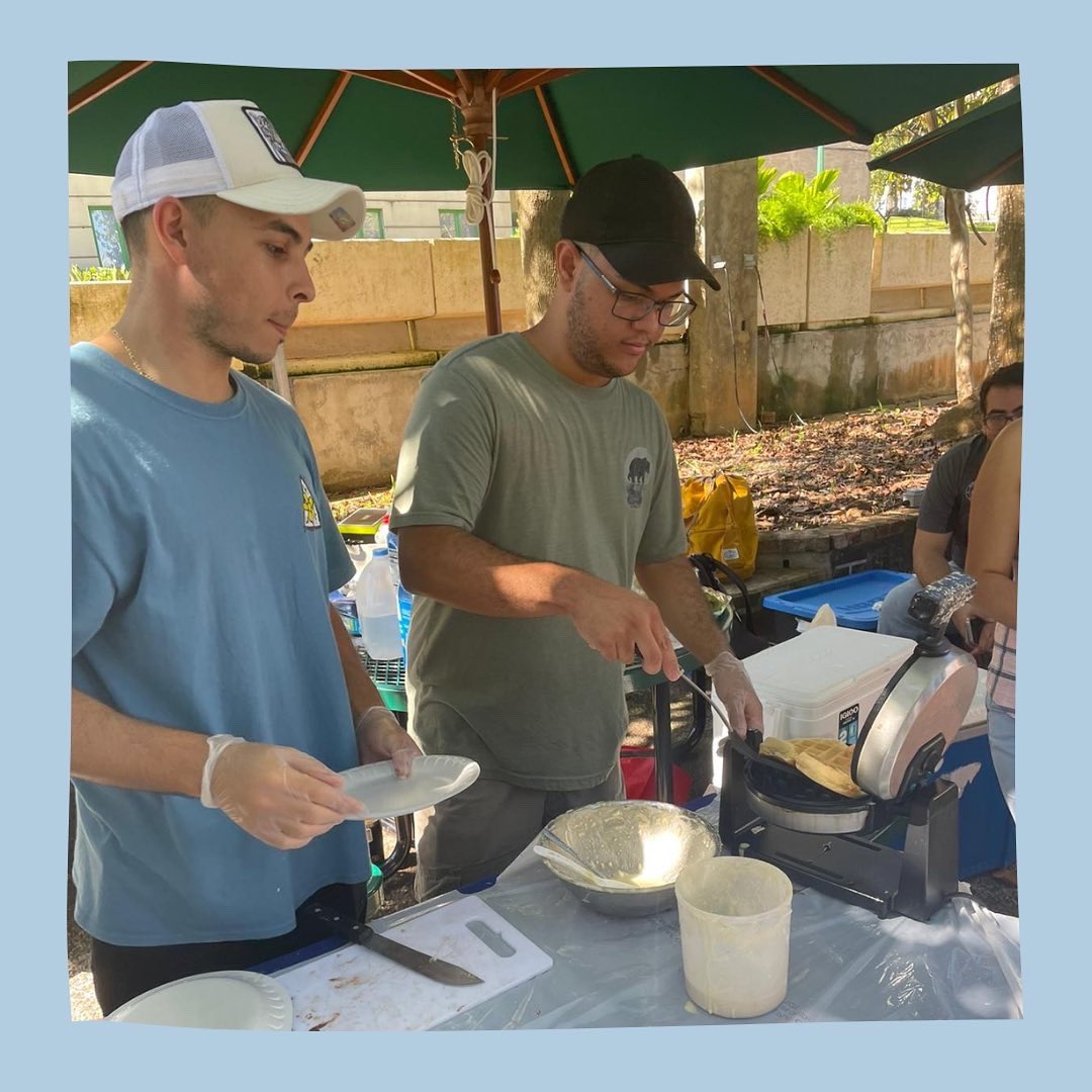 HpvcUprm's tweet photo. Thank you for joining us at our long-awaited waffle and pizza sale! We hope you enjoyed it as much as we did! 😊

Stay tuned for our next sale and how you can keep helping us reach our goal! 🚲🔋

#hpvcuprm #uprm #fundraising #pizza #waffles https://t.co/02O50M51uF