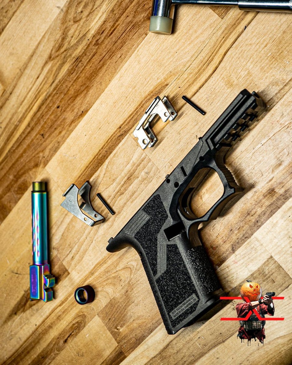 AZWS's tweet photo. @Faxon_Firearms 👈 #Ambassador for them! 👊🔫
• • •
🎃 Happy #Glocktober!
#october #halloween #faxonfirearms #repost #AZWS #Shootingforum #2ADefenders #GettrBound #ParlerBound #TwitterBound
https://t.co/d0K2foFKz0 https://t.co/CYjl8sfvBZ