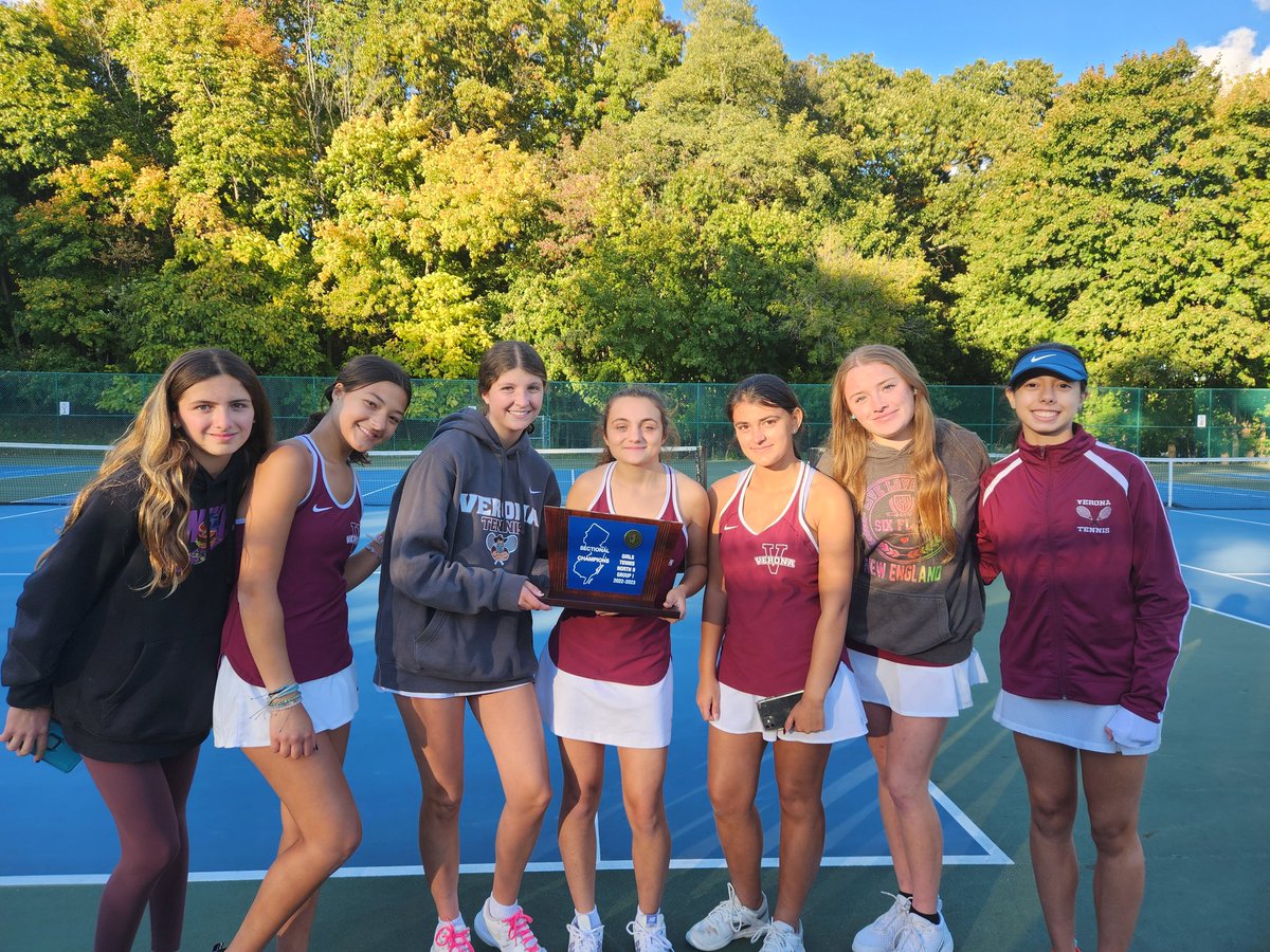 North 2 Group 1 Sectional Champs! 
So proud of these girls. We battled hard and came out on top against Glen Ridge 4-1 today. #hillbillytennis <a href="/myveronanj/">MyVeronaNJ</a> <a href="/VeronaAthletics/">Verona Athletics</a> <a href="/ChrisNalwasky/">Chris Nalwasky</a>