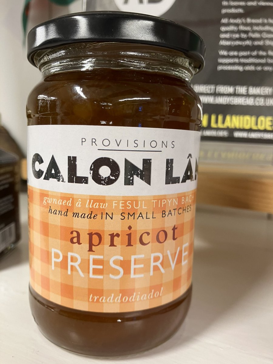 Always a plus to our business to supply our customers with another local Welsh 🏴󠁧󠁢󠁷󠁬󠁳󠁿 produce #calonlan #preserves #Jam #Supportlocal #Damson #Apricot #shoplocal #Llanidloes #LessFoodMiles #TalerddigBakery #woosnam