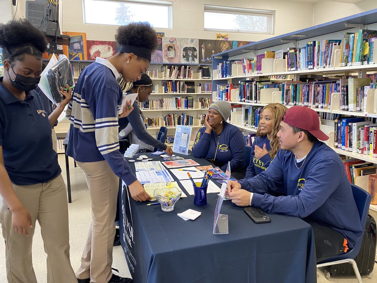 EdCampionCSS's tweet photo. We are excited to welcome back our #campioncommunity partners Thursday October 20th ⁦@eclypseyouth⁩ ⁦@CityBrampton⁩ ⁦@BBBSPeelYork⁩ ⁦@Peel_BYSSI⁩ to engage our youth in their #bramptoncommunity https://t.co/GhKeGGgOTM