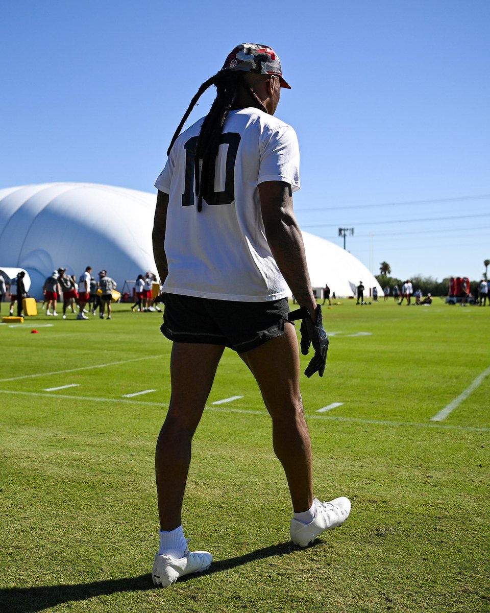 AZCardinals's tweet photo. back. https://t.co/bOSSpAbcdN