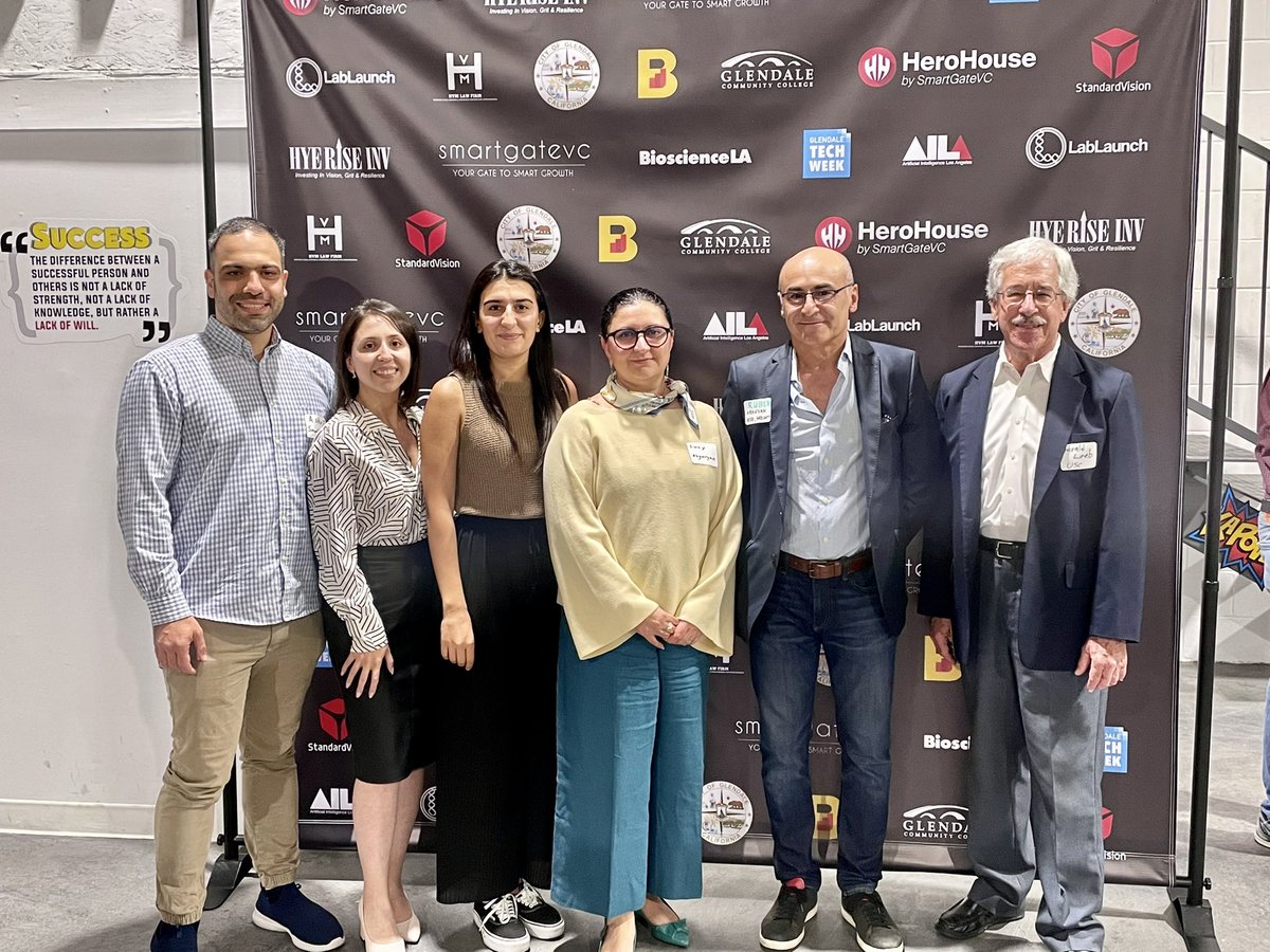 Glendale Tech (@glendale_tech) on Twitter photo Meet some of the #Glendaletechweek panelists ‼️
<a href="/HeroHouseio/">Hero House</a> 🙌
#MyGlendale #Tech #TechWeek #GlendaleTech #Invest #Panel #Bioventure #Science #Healthcare Meet some of the #Glendaletechweek panelists ‼️
<a href="/HeroHouseio/">Hero House</a> 🙌
#MyGlendale #Tech #TechWeek #GlendaleTech #Invest #Panel #Bioventure #Science #Healthcare