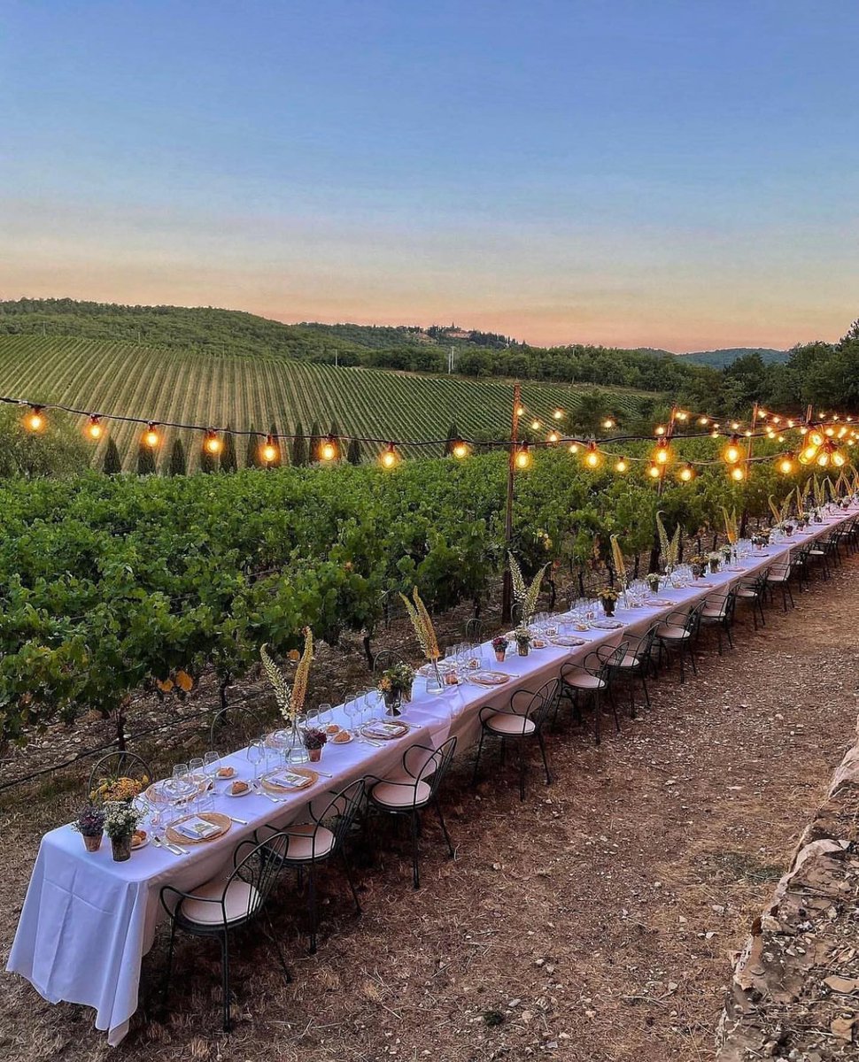 pixts's tweet photo. querceto di castellina in tuscany, italy https://t.co/DKiCnBp07O