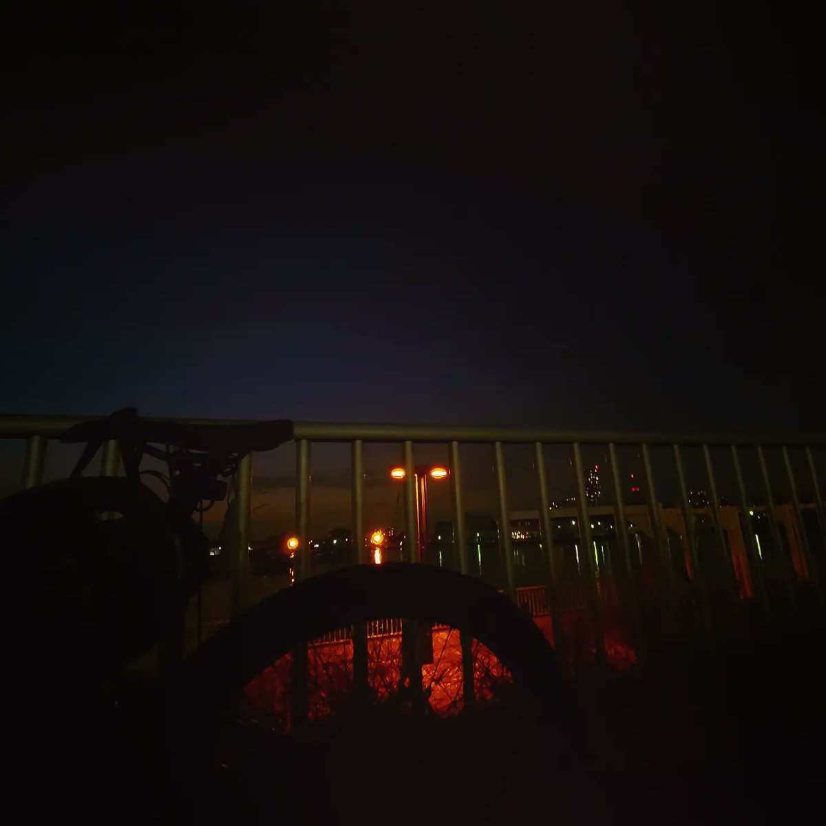 RIDEBONFIRE's tweet photo. #morningride
#coffeebreak https://t.co/wpYaNgL17O