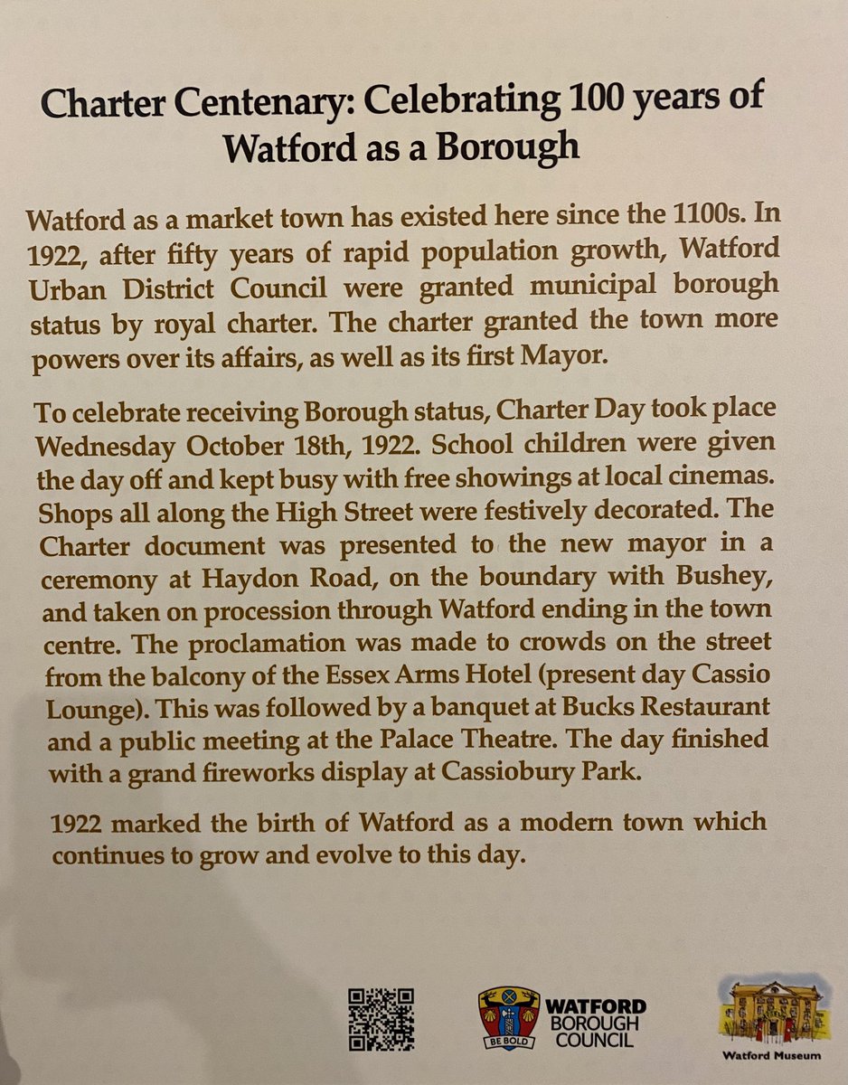 Toasting Watford Borough on its 100th Birthday. 100 years ago the proclamation was made from the balcony of this building, now Cassio Lounge.

#watford100