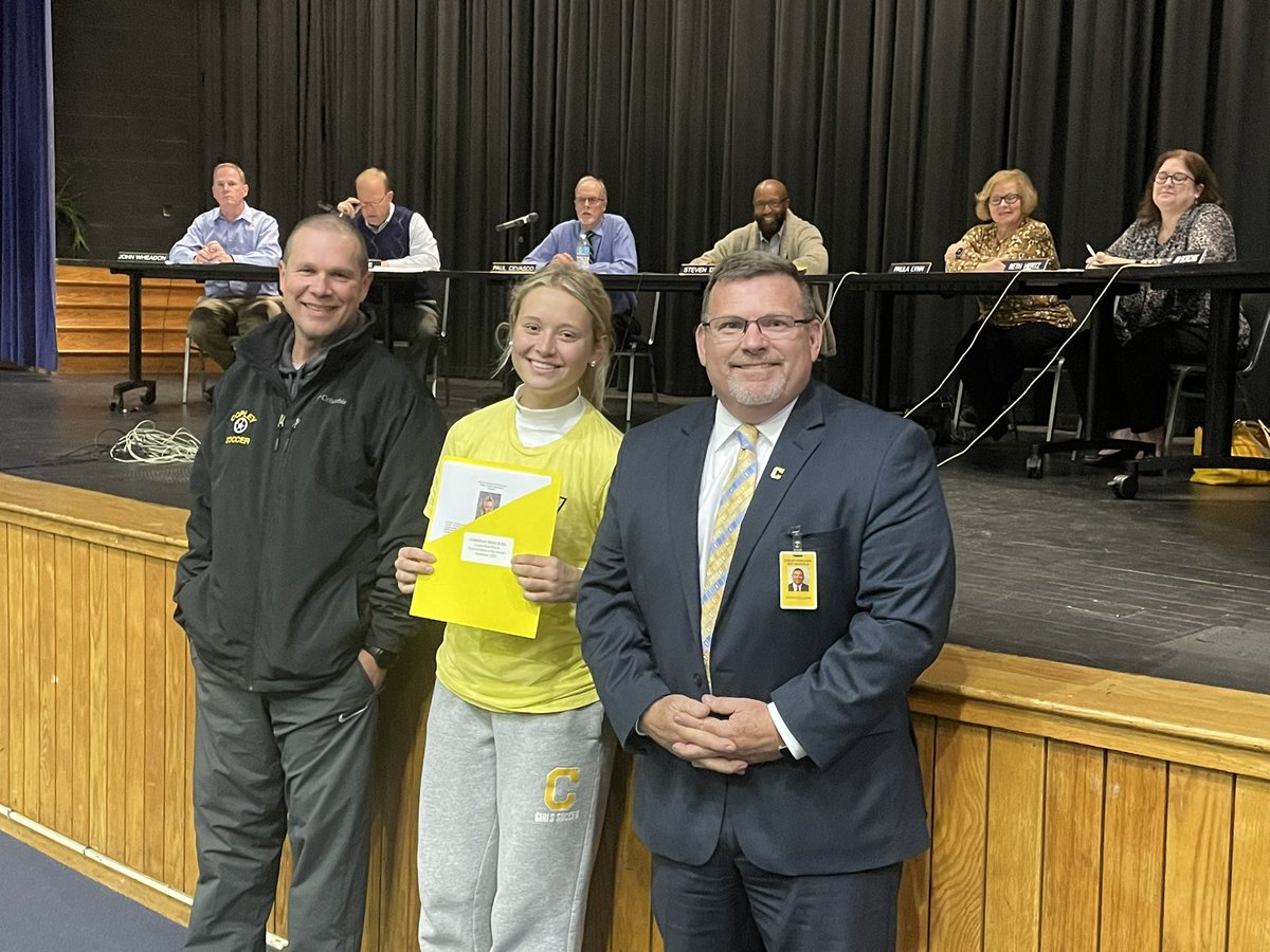 Congratulations to Gabby Niemczura, recognized as the Student Athlete of the Month at tonight’s Board of Education Meeting. Go Copley!
<a href="/CopleyGirlsSocc/">CopleyGirlsSoccer</a>