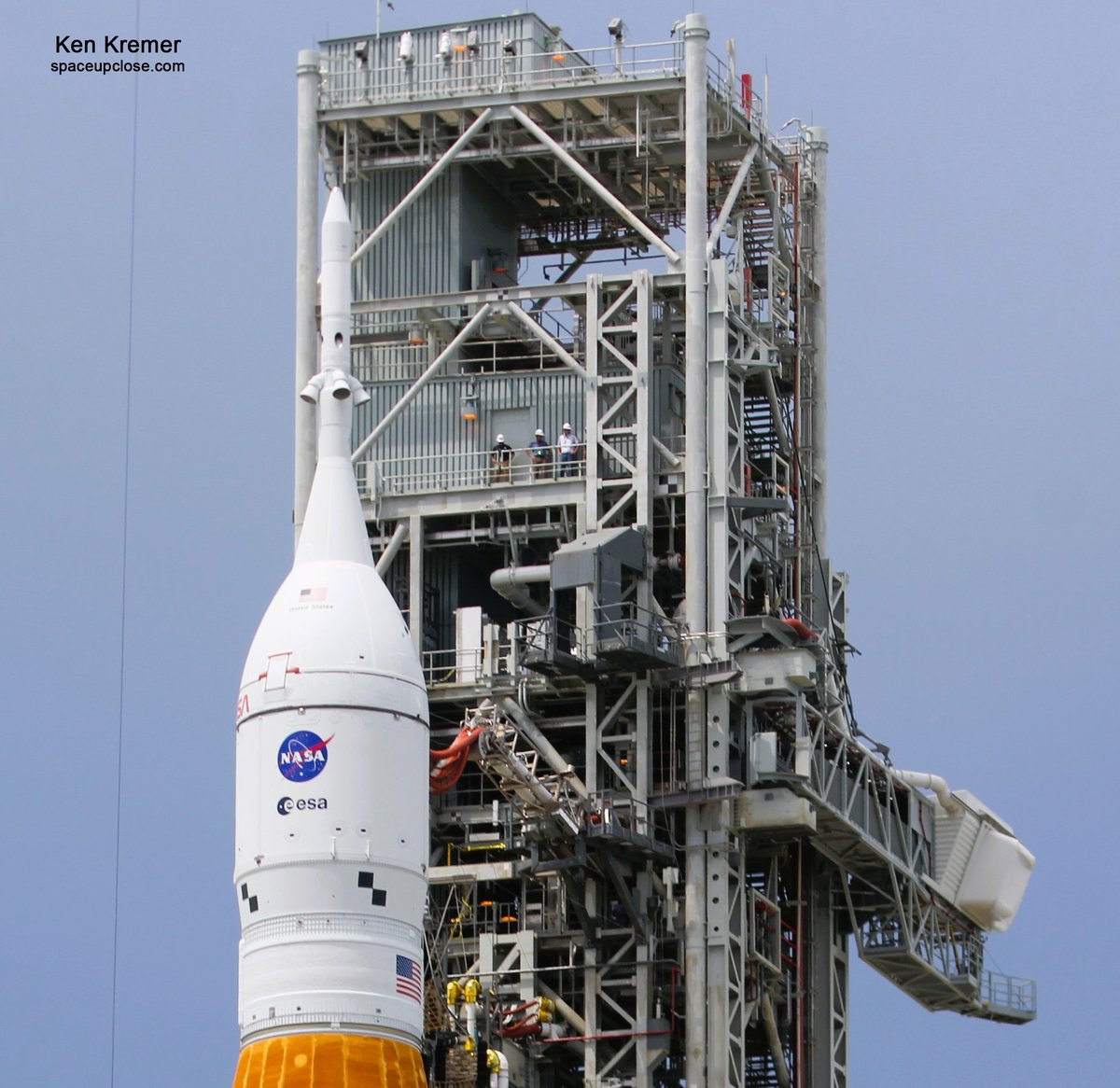 ken_kremer's tweet photo. "NASA Targets Nov. 14 for Next Artemis 1 Launch Attempt: Photos"- #NASA #Artemis1 #SLS #Orion #pad39B @NASAArtemis @NASAKennedy @NASA_SLS @NASA_Orion. Read my story/photos: Ken Kremer Jean Wright
https://t.co/64883ZFlzj https://t.co/Spa4rnYlxp