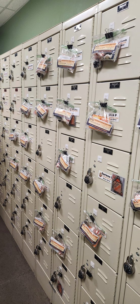 Jen60447262's tweet photo. Welness packs for all the lockers with a reminder for benefits enrollment coming up. Stay well. #voateam #1278pride @danielleHD_roc https://t.co/hQMCjZdn1n