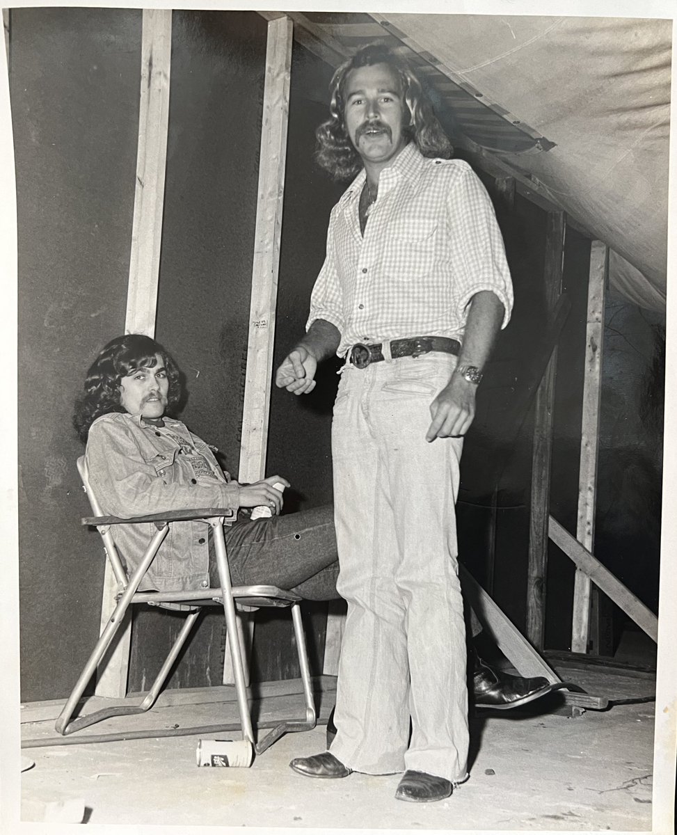 Jimmy Buffett tweet media