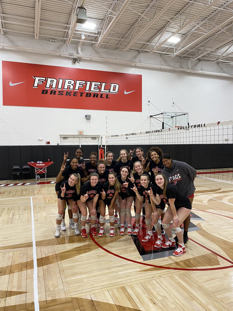 A big thanks to @StagsWBball and @FairfieldMBB for the use of the new practice digs today!! 
#StagsLead