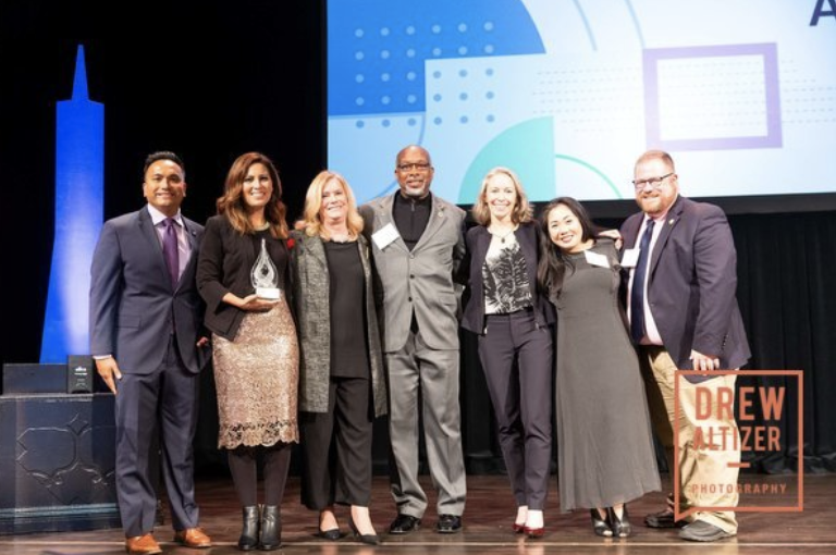 SF_Chamber's tweet photo. Announcing the Finalists for this year's #Ebbies Excellence in Business Award, sponsored by @jpmorgan!
@Accenture
@genentech
@Workday
๐ญ This event at @SFDesignCenter on Thu. 10/27 will showcase #SanFranciscoโs Performing Arts.
๐ Learn more here: https://t.co/5IJbCbBF5h https://t.co/1IACUsz8SL