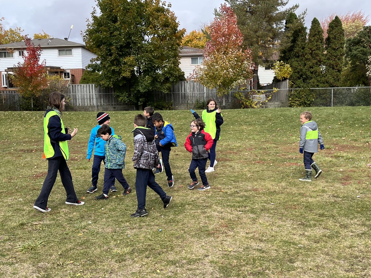 MarkLion14's tweet image. First day @MarkLion14  Grade 6 LIONS lead cooperative recess games!!! Thank you Mrs. Foley, Julia (ND CoOp Student) and Mrs. Durham for all the training! #RecessFun