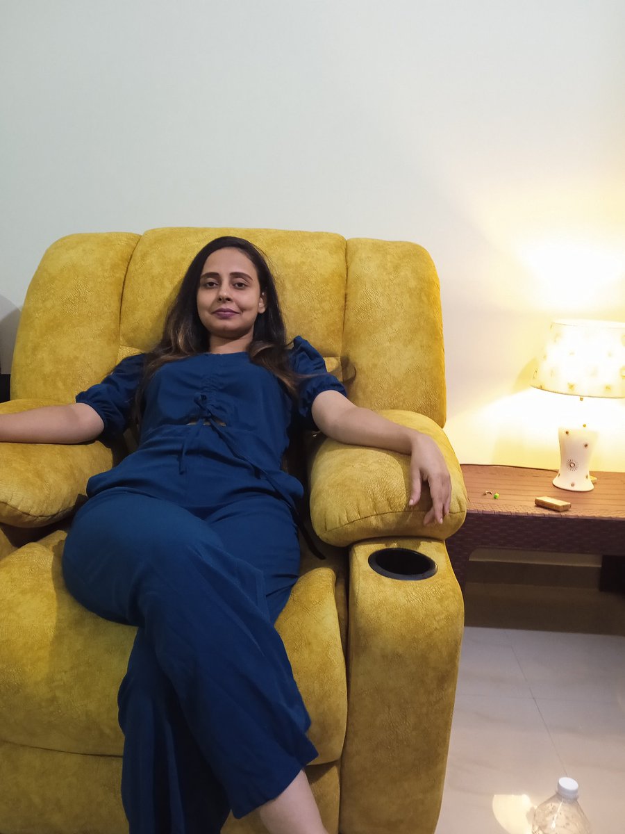 talk2bananigup1's tweet photo. today I felt like a blue 💙🦋
#bananigupta #Kolkata #Hyderabad #delhi #kmgcnews #actrss #today #PhotoOfTheDay https://t.co/gUog0VPsJx