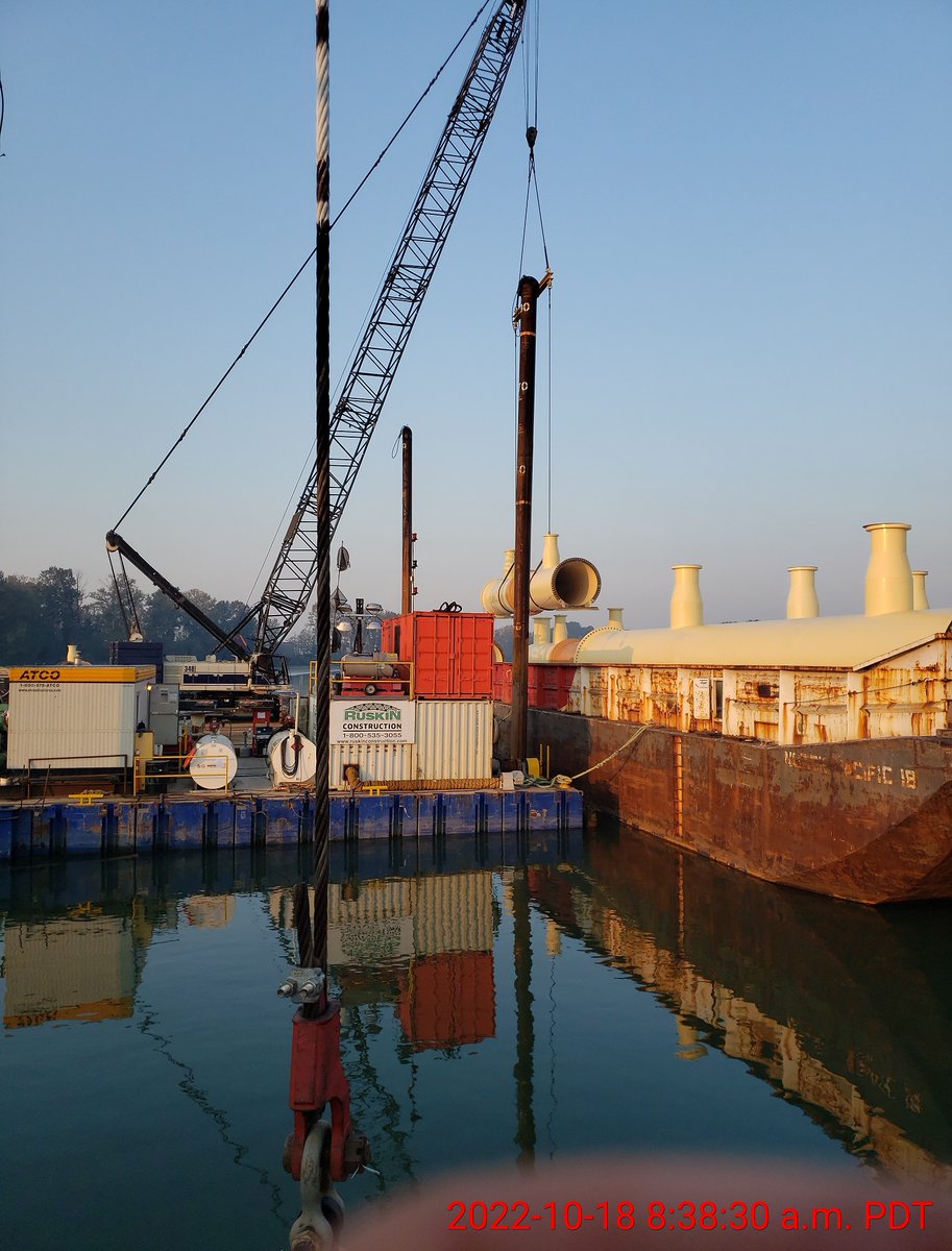 RuskinConst's tweet photo. The Ruskin Team at the #Annacis Project hoisting and assembling the large 3.2m diameter diffuser pipe. For more info check out Metro Van's web page on the work we are doing. https://t.co/mpFkuXAw3t https://t.co/61vE8sh0ws