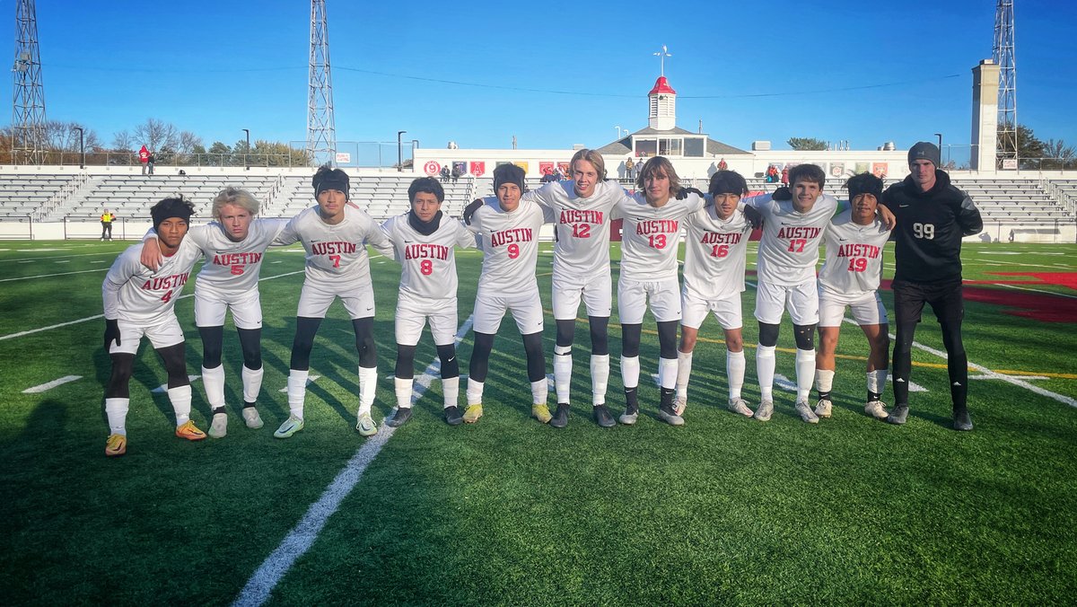 isd492soccer's tweet photo. Here’s tonight’s starting XI. Austin vs Winona starts now! #SectionFinal https://t.co/d6yQFKSsLC