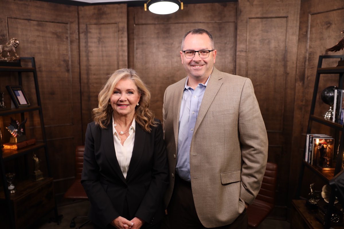FreedomRingsPod's tweet photo. .@timothyrhead sat down with @VoteMarsha to discuss the important work of @FaithAndFreedom. Check out their discussion on #FreedomRings now! https://t.co/lHieWWIo3r https://t.co/zxt8bCrChM