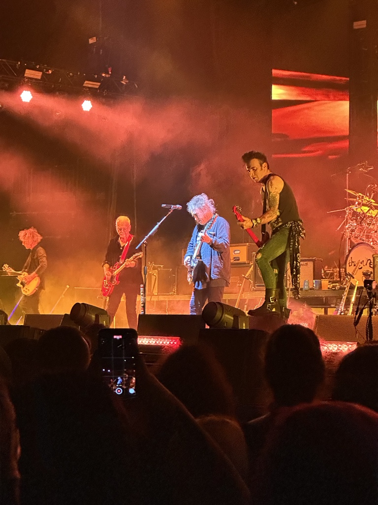 airsom's tweet photo. Was für ein geiles 2 1/2 h Konzert. #thecure #Berlin https://t.co/oFyYBHJP3V