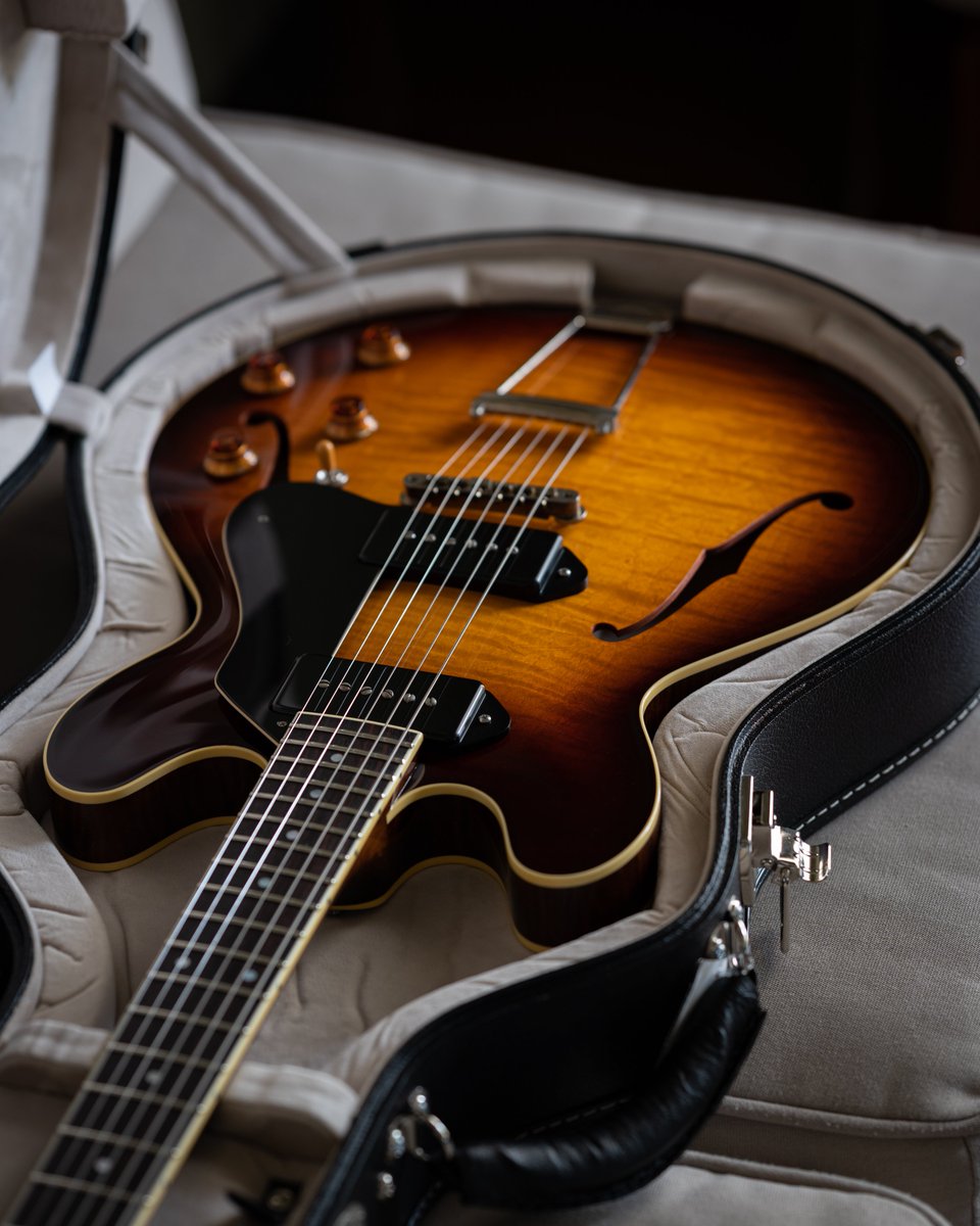 collingsguitars's tweet photo. Our fully-hollow I-30 LC features a trestle-braced design to keep it lightweight, responsive, and tonally even across the fretboard while providing extra structural integrity and more feedback resistance than typically found on a hollow body electric.

#atx #collingsguitars https://t.co/nGQy6whLdG