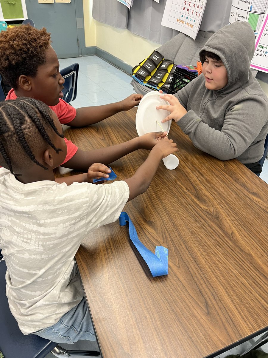 MissGiambrone31's tweet photo. My scientists engineering &amp; modeling water’s ability to put a Water Wheel/ Water Mill in motion! @KenlyCougars @HcpsTeach @WeAreHAEST #GSQUAD #scientists https://t.co/a4VwpLGHZj