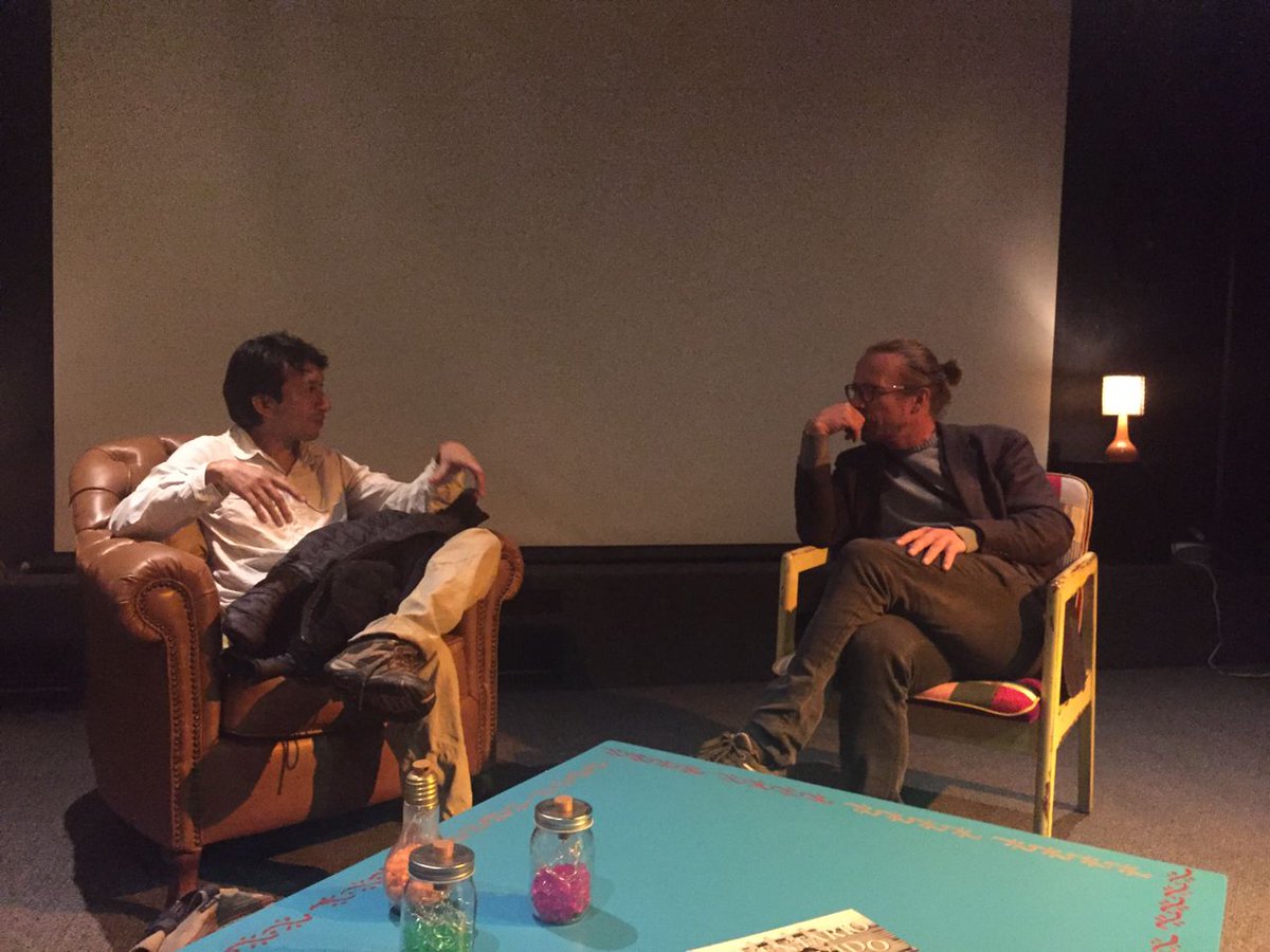 FestivalEDOC's tweet photo. HOY 
David Lasso, director de Guañuna, en diálogo con York Neudel, de EDOC, tras la presentación de su película.

#21EDOC #VolverAVernos https://t.co/kkJEYCfIk2
