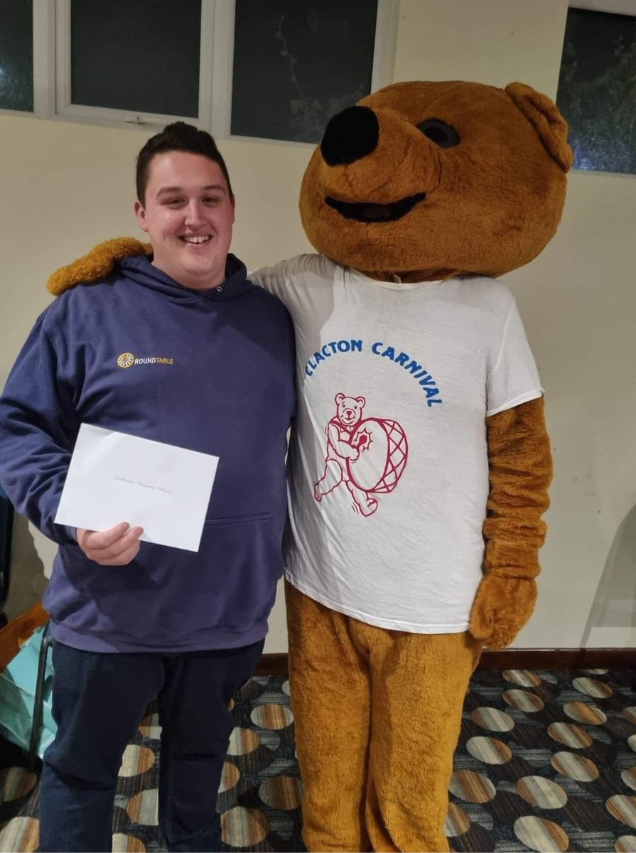 ClactonRT387's tweet photo. Tonight, current chair Danny Savage was on hand to rep us, at the Clacton Carnival AGM. 
We were delighted to be recognised for our contribution and support to the Carnival over the last 12 months, and we hope to be able to #domore in supporting the Carnival in the years to come! https://t.co/338tkv0gMb