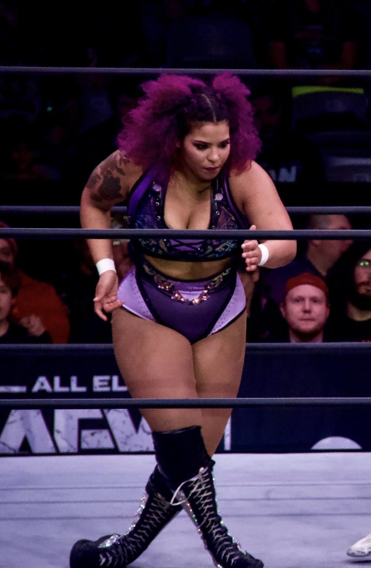 Willow Nightingale tweet media