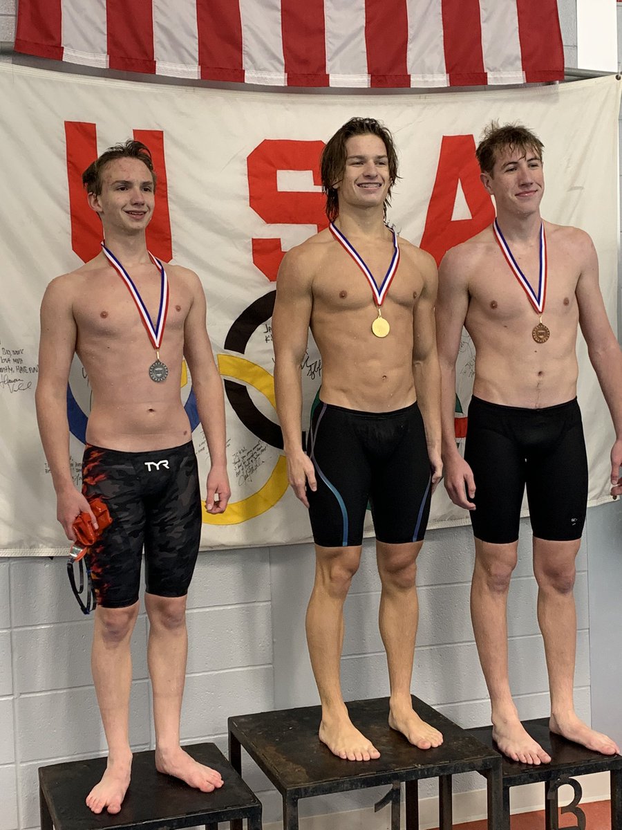 Republic Swim & Dive tweet media