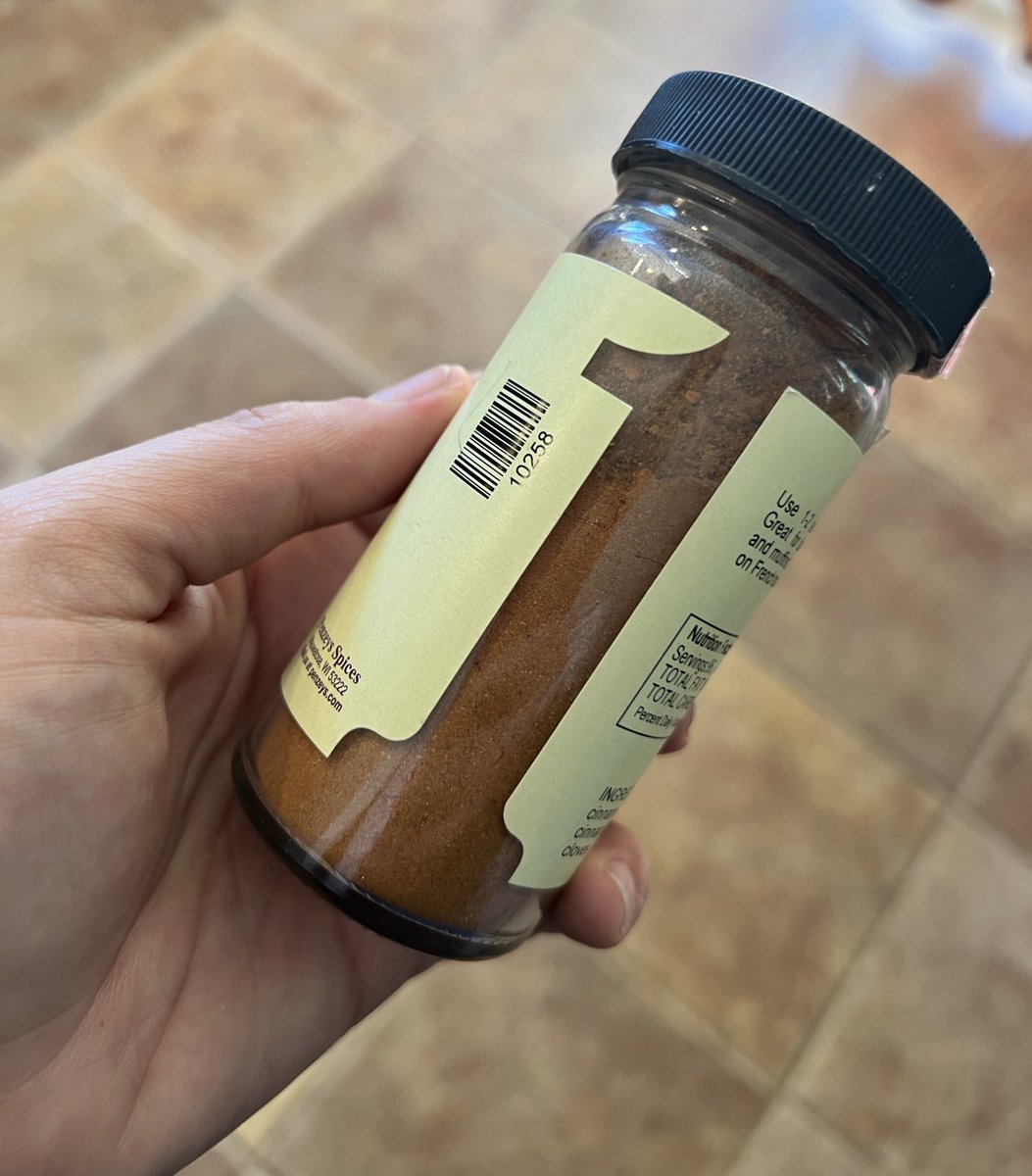 SirenBlue2's tweet photo. I was today years old when I realized some @PenzeysSpices labels have a #1 written in spicy negative space. https://t.co/OsUGzEoYVs