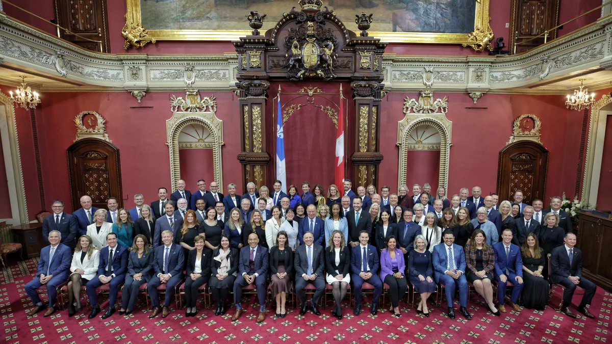 francoislegault's tweet photo. Votre gouvernement! https://t.co/DvJiAp2lWj