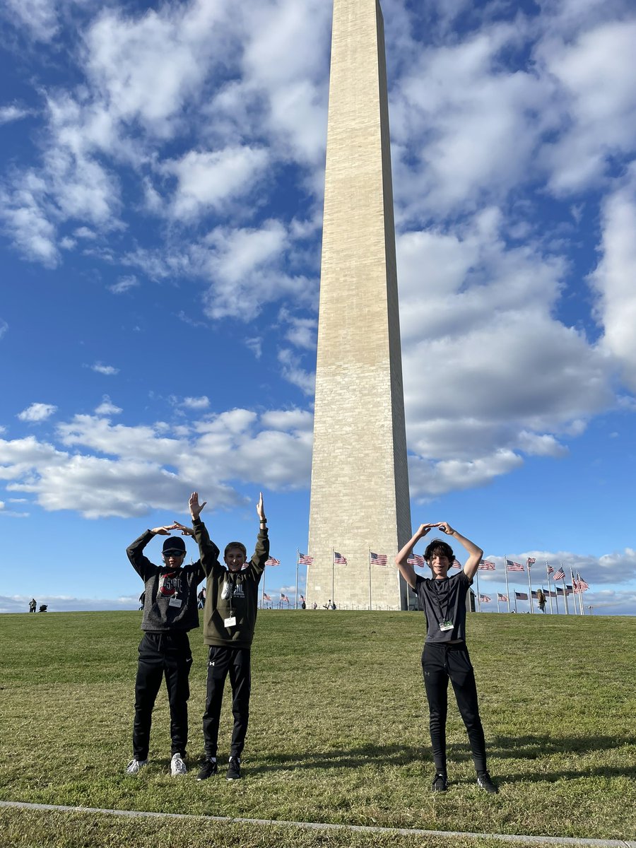 wilch_beth's tweet photo. Awesome group of students, we have done a scavenger hunt at each place we visit! The competition is getting real! #KMSDC22 #bus4fun @KarrerMS https://t.co/ZMRRu6uXOF
