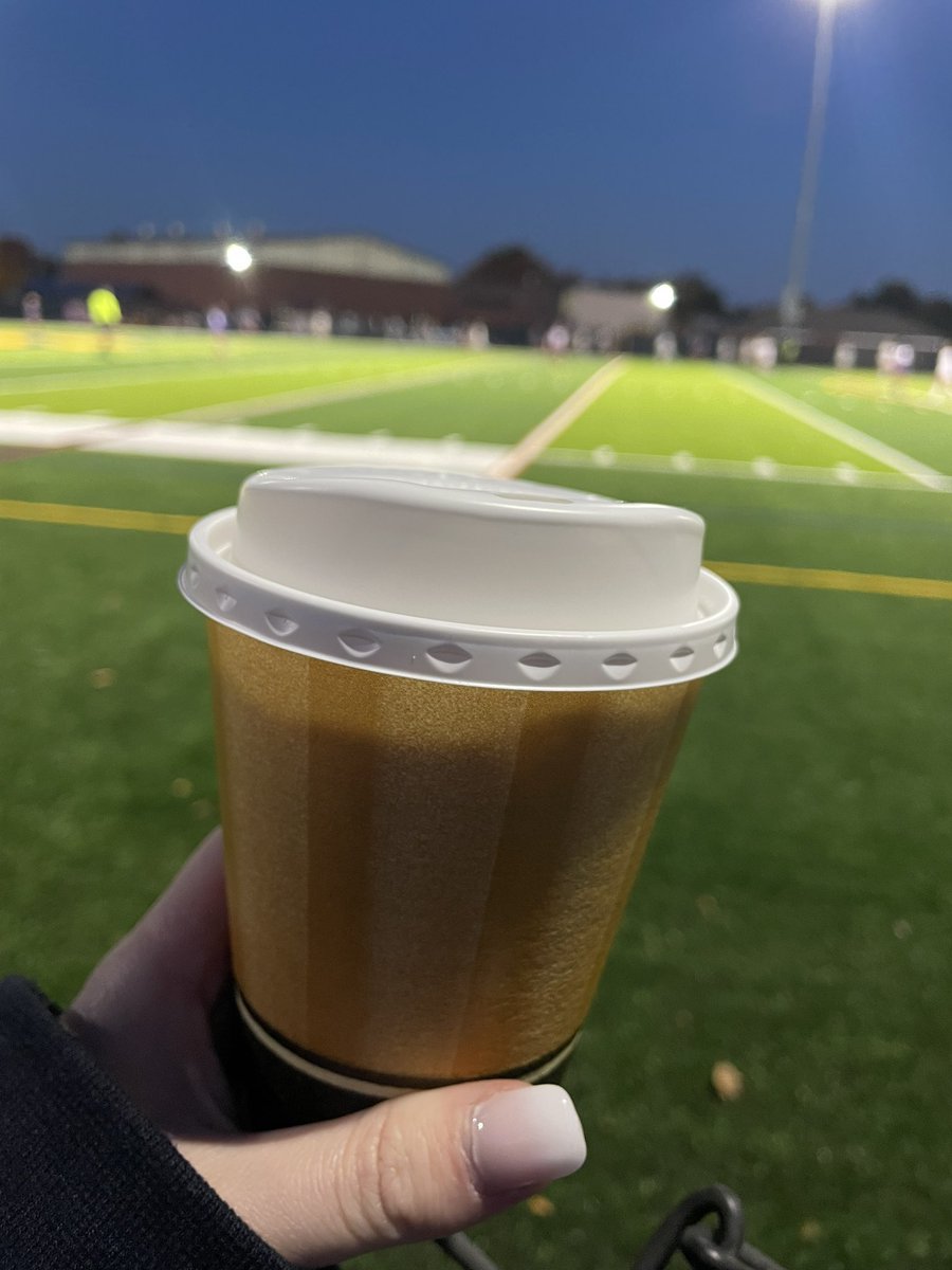 trying to stay warm at the pancreatic cancer game—shout out to girls soccer for supporting a great cause (and for having hot chocolate for sale) 💜 #pthsnation