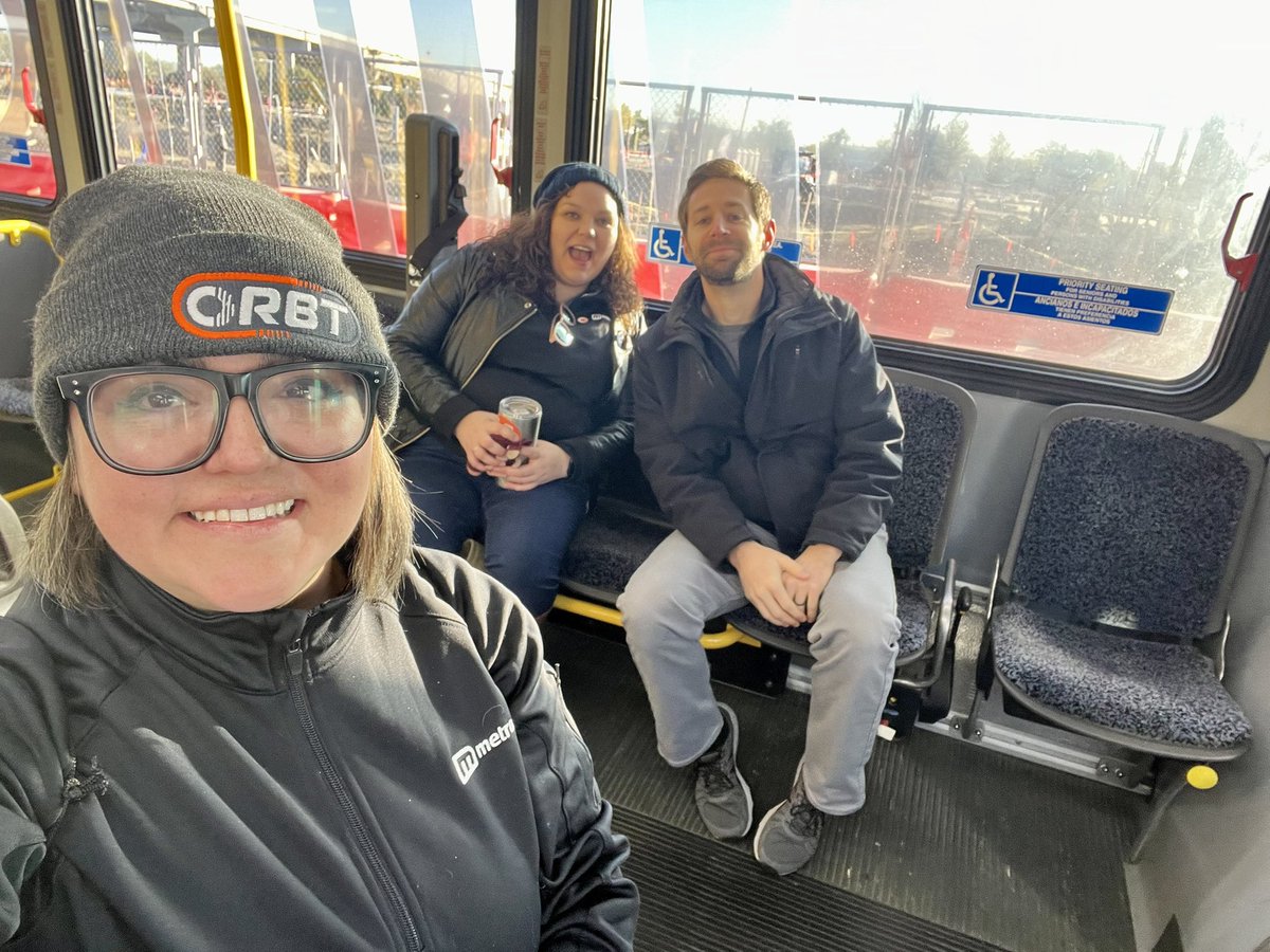 Nicole Ebat tweet media