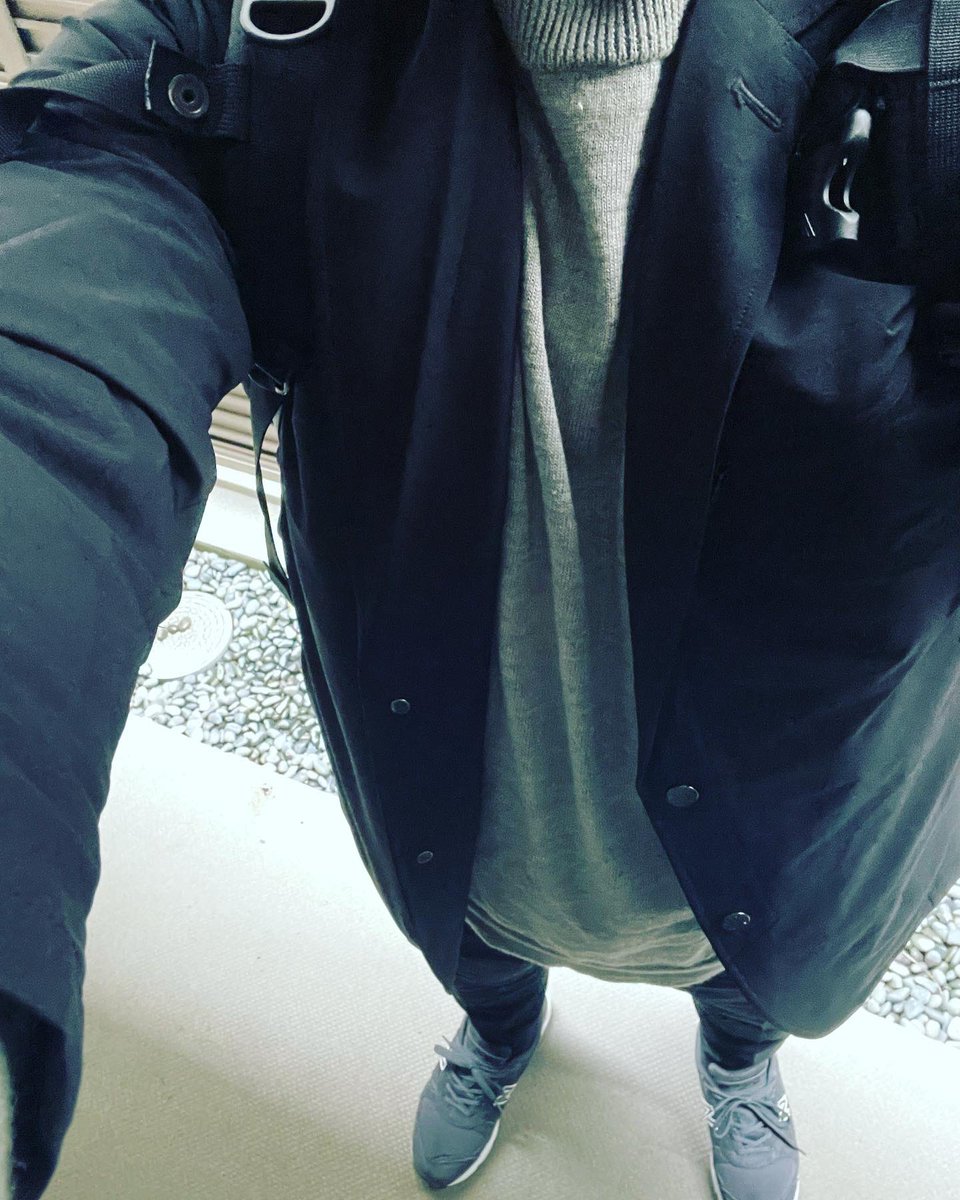 pakusako's tweet photo. 昼からは晴れるだろう…
おはようございます☁️
#ニューバランス
#newbalance
#CM1700JC
#CM1700
#waisttotoe
#マーガレットハウエル
#margarethowell https://t.co/Z2criaTxYv