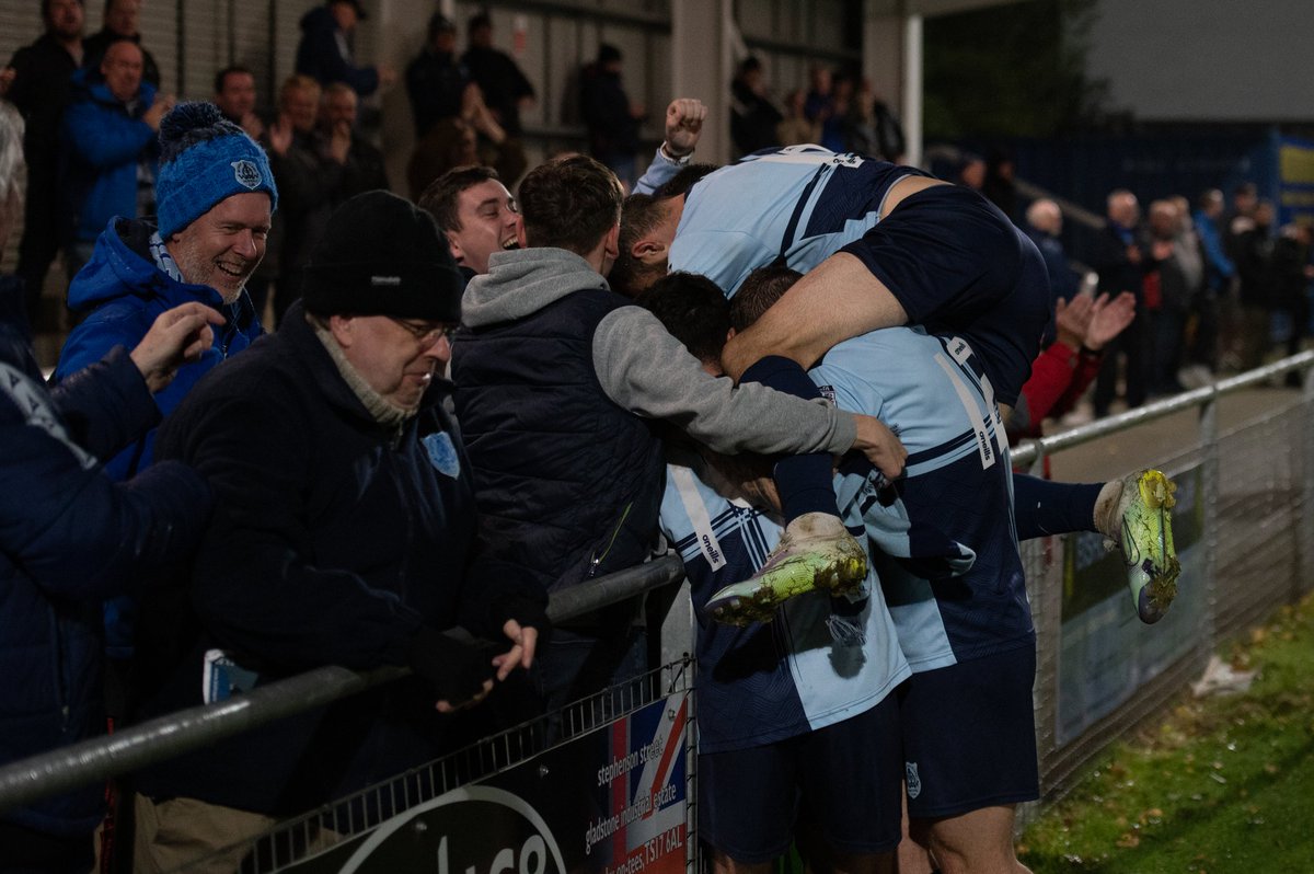 bishopafc's tweet photo. This team 😍 https://t.co/RpIoabJQ4i