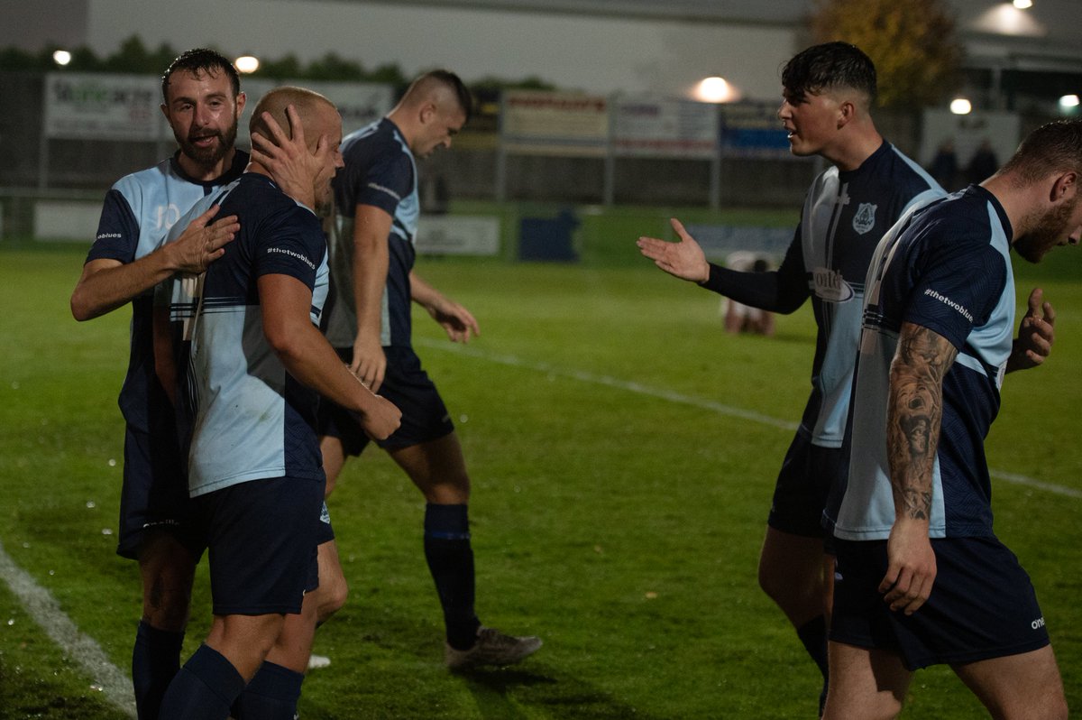bishopafc's tweet photo. This team 😍 https://t.co/RpIoabJQ4i
