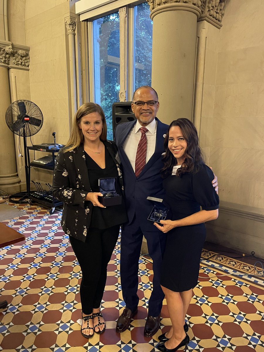 PS91Q's tweet photo. The PACK is so proud of Ms Taub and Ms Manzello who were honored tonight at Tweed by @DOEChancellor for being 2 of the 20 Big Apple Teacher Award Recipients. 
#BravePack
#D24Strong
@NYC_District24 @DOEChancellor @QCarolyneQ1
@Mskatheriner https://t.co/kbR3Crqxxg