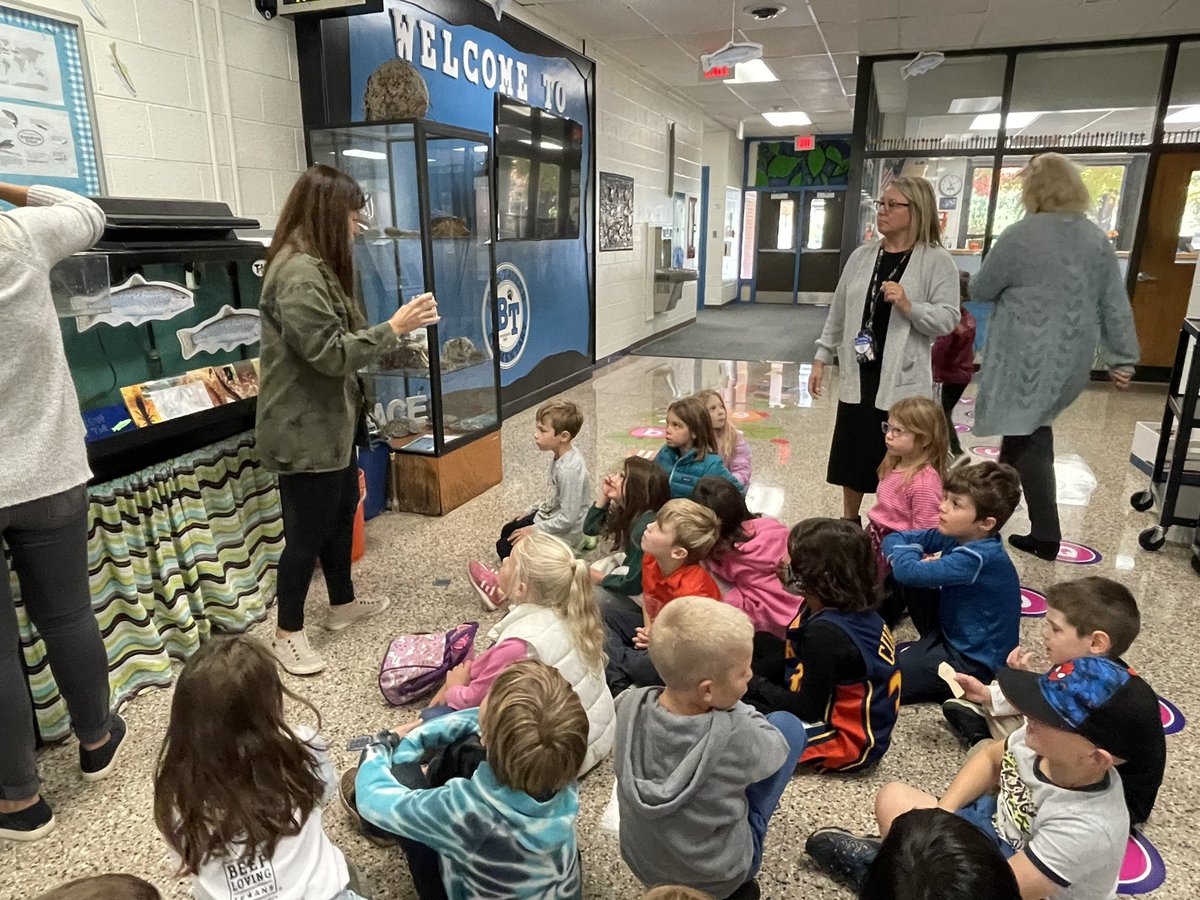 Trout eggs arrived at Bear Tavern today! The Niefersons got an up close look with Mrs. Overman! #beartavernpride #bt <a href="/MrsDavisonBT/">Stephanie Davison</a> <a href="/MrsNiefersClass/">Kimberly Niefer</a>