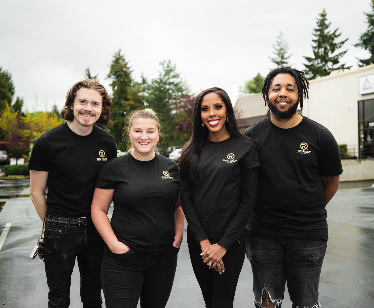 Right_Method's tweet image. Some of our team on location in Seattle. The Right Method is a full-service Creative Agency specializing in six key areas.
.
.
.
#TheRightMethod #bts #backstage #videoproduction  #filmmaking #production #productionhouse #productioncompany #executiveproducer #seattleproduction